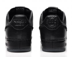 Jay-Z for Nike Air Force 1 - All Black Everything collection - Puerto (...)