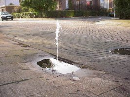 Helmut Smits, Street Fountain, 2002