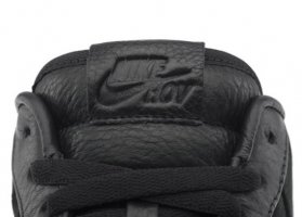 Jay-Z for Nike Air Force 1 - All Black Everything collection - (...)