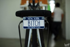 Stages - Tom Sachs â€œLanceâ€™s Tequila Bike for Girlsâ€ Carbon fiber Trek (...)