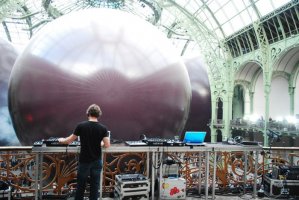 Richie Hawtin vs Anish Kapoor @ Le Grand Palais