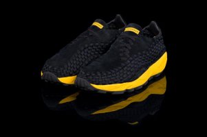 Hideout Woven Footscape - Nike Stages